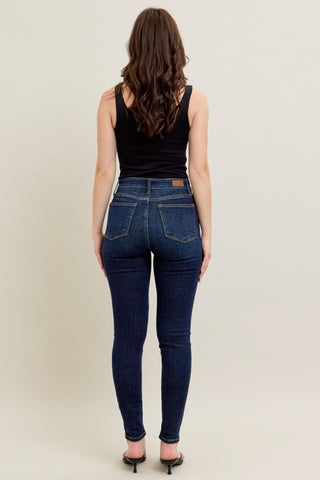 JUDY BLUE HIGH-WAIST SKINNY WITH HANDSANDING