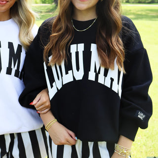 LULU Mac Sweatshirt – Black/White Puff