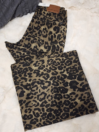 Leopard Judy Blues