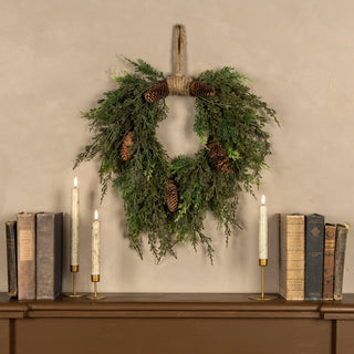 16-Inch Cedar Hanging Wreath with Pinecones