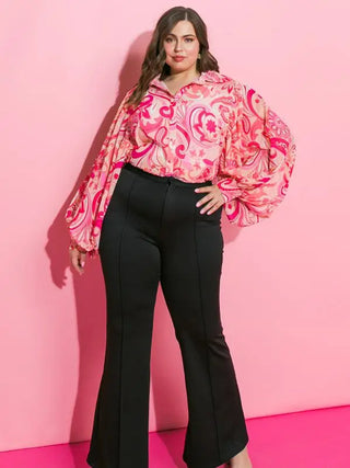 High-Rise Flare Pants - Black (Plus)